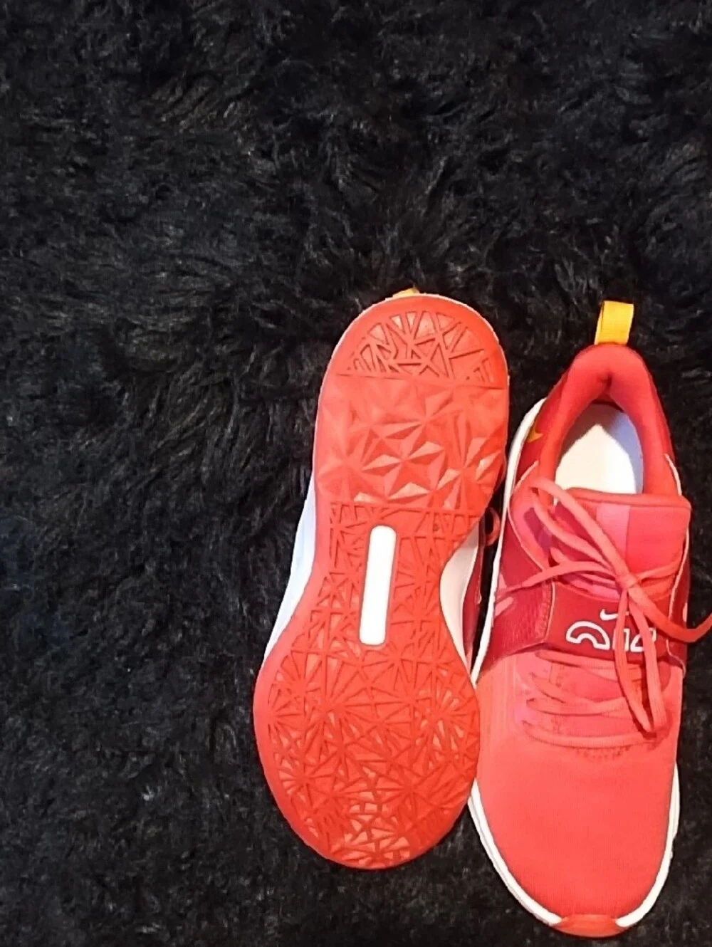 Nike comfortable sneakers